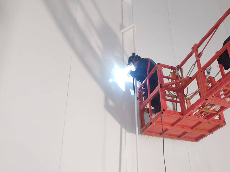 大型板襯現場施工